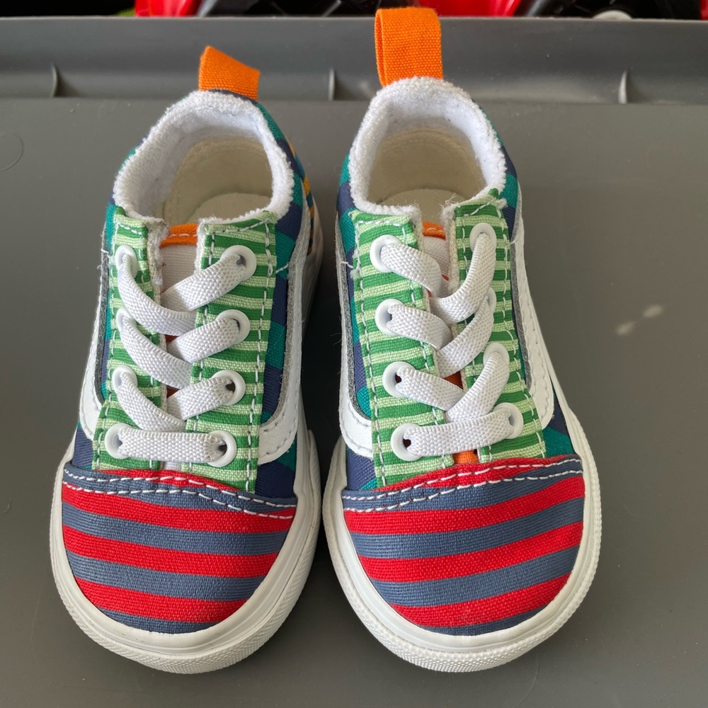 Toddler vans